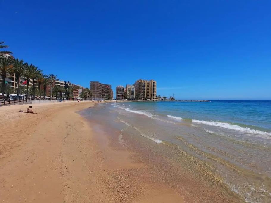 Studio Torravieja On Playa Del Cura Torrevieja Exterior foto